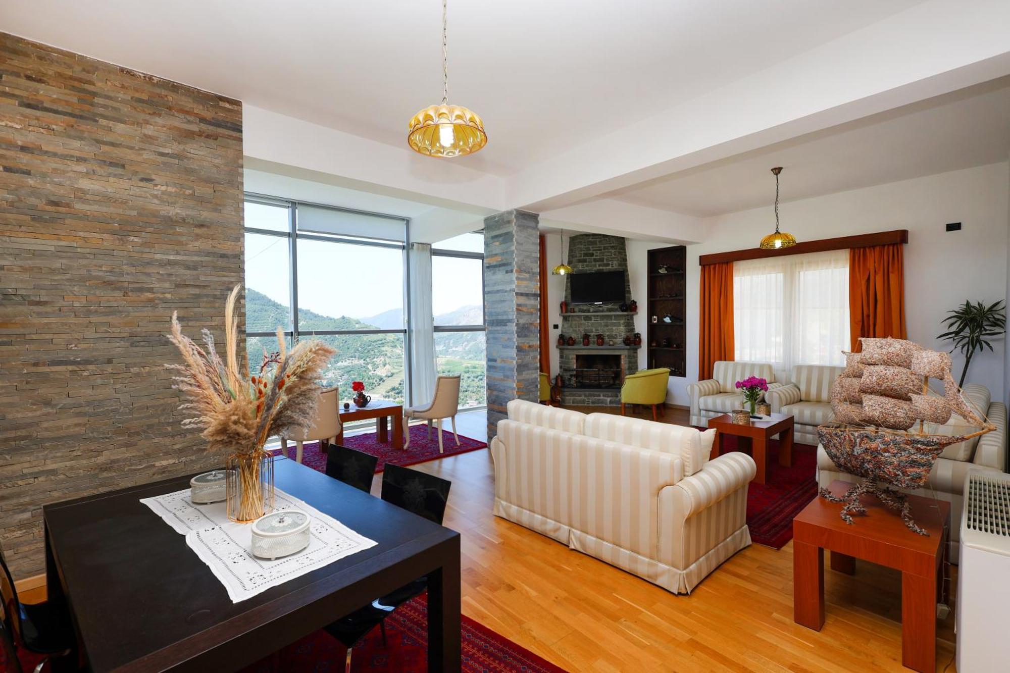 Hotel Kanione Cerenisht 외부 사진